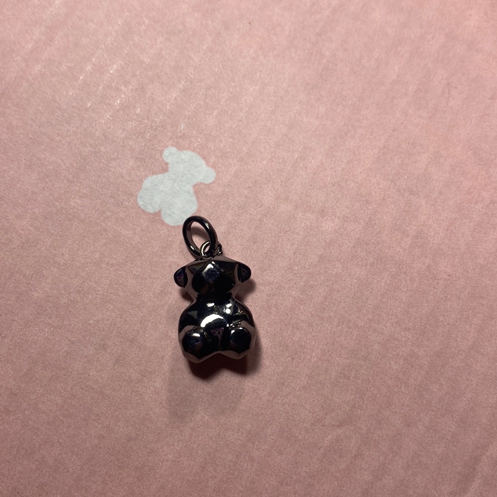 Tous small modern tarnish silver pendent